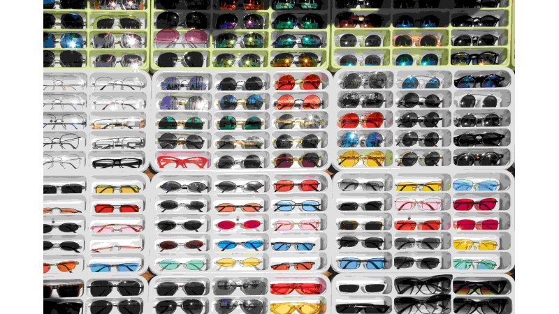 2025 Italian Low-End Market Trends: Reading Glasses & Sunglasses