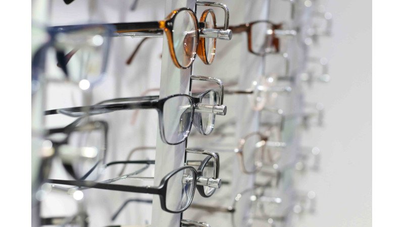 Golden Deal: Budget Reading Glasses for Over-65 Customers – How to Double Sales in Your Bazaar! Golden Deal: Budget Reading Glasses for Over-65 Customers – How to Double Sales in Your Bazaar!